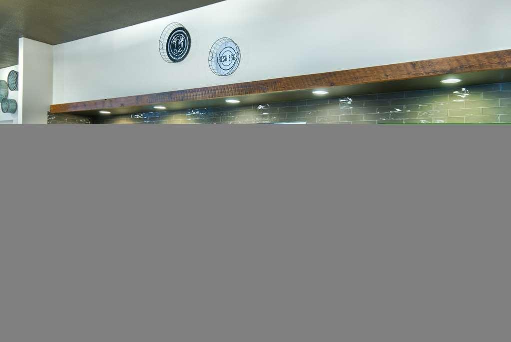 Oxford Suites Hermiston Restaurang bild